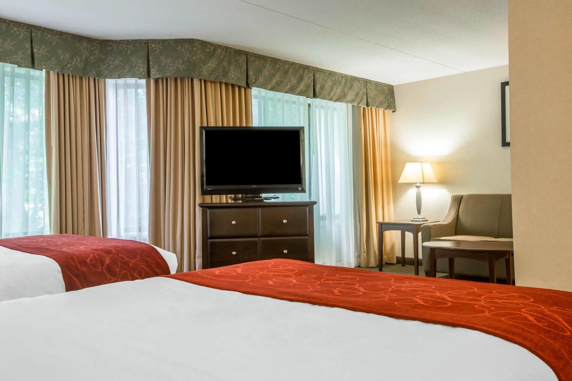 Comfort Suites South Burlington Near University Eksteriør billede
