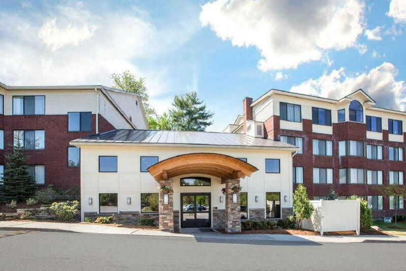 Comfort Suites South Burlington Near University Eksteriør billede